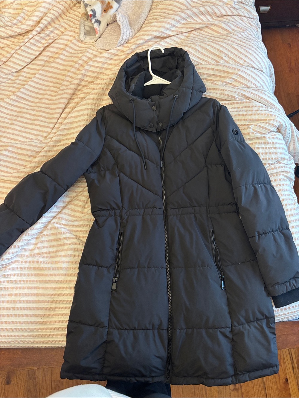 Calvin Klein Women's Black Long Hooded Puffer Coat